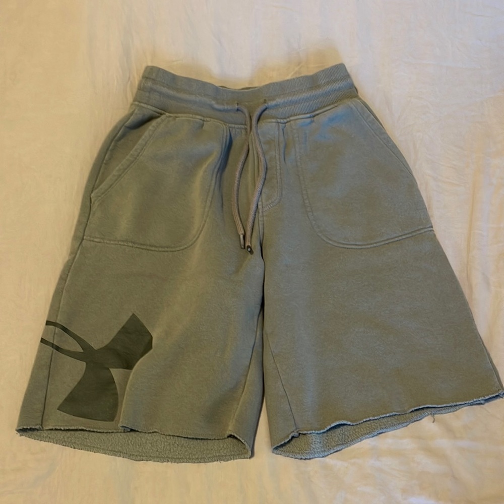 Under Amour Gym / Lounge Shorts S
